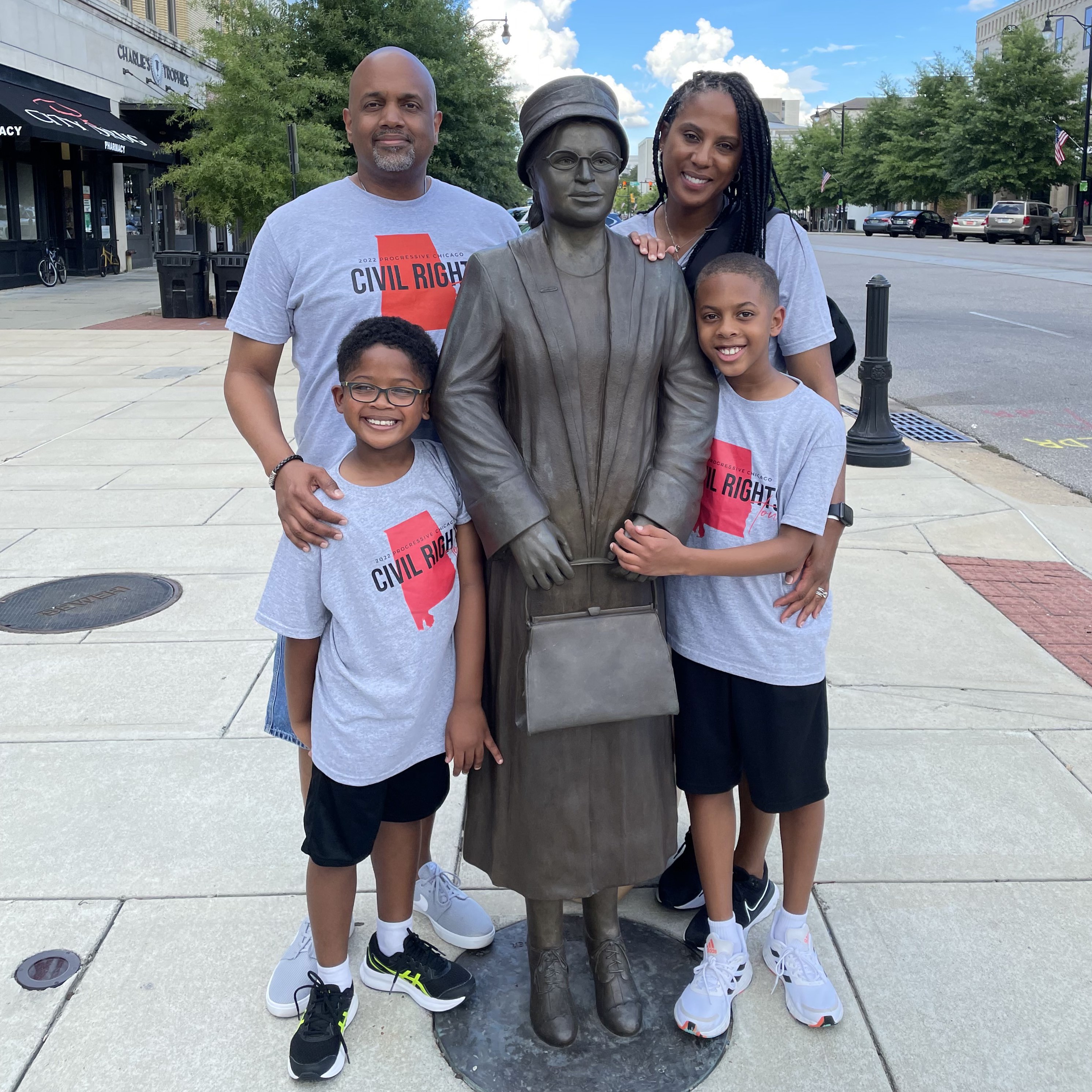 Clayton Harris III with family in Cook County